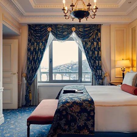 Fairmont Grand 5* Kiev